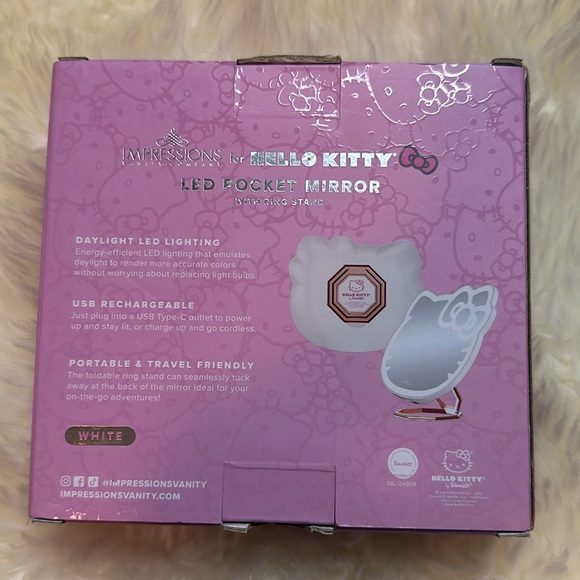 Hello Kitty x Impressions light up LED pocket mirror with ring stand NIB - Picture 3 of 6